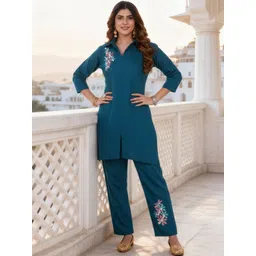 MINGORA Embroidered Top With Trousers Co-Ords-picture-15