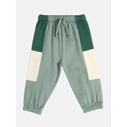 MINI KLUB Boys Colourblocked Mid-Rise Cotton Jogger Trousers-picture-51