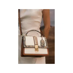 MINI WEST LONDON White Bella Luxe Handbag with Detachable Strap-picture-15