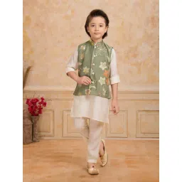 Ministitch Boys Green Sequenced Regular Fit Kurta Set-picture-30