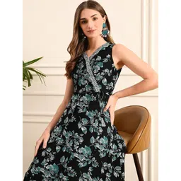 Mintmarie Women Floral Printed Regular Kurta with Palazzos-picture-19