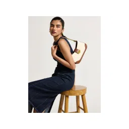 MIRAGGIO Ivory Elara Shoulder Bag with Detachable Strap for Women (M)-picture-13