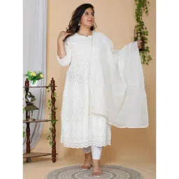 Miravan White Embroidered Plus Size Anarkali Kurta With Dupatta-image-27