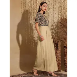 Miss Chase Beige Relaxed Fit Printed Jumpsuit image 4