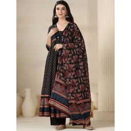 Mizaz Women Floral Printed Mirror Work Pure Cotton Kurta with Trousers & With Dupatta-picture-11