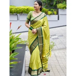 MN Venture Woven Design Zari Art Silk Handloom Banarasi Saree-picture-26
