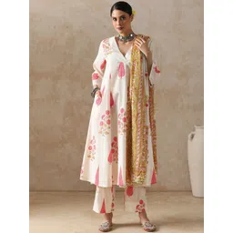 Moara Women Floral Printed Layered Pure Cotton Kurta with Trousers & With Dupatta-picture-28