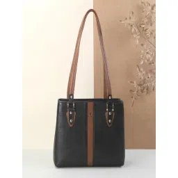 Mochi Black Medium Leather Shoulder Bag-picture-22