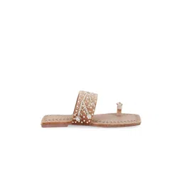 Mochi Embellished Ethnic One Toe Flats image 5