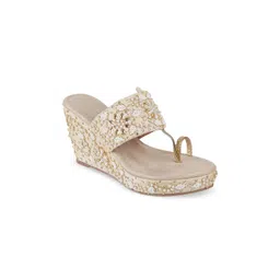 Mochi Embellished Ethnic Wedge Heels-picture-33