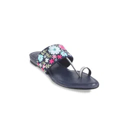 Mochi Ethnic Embellished One Toe Flats-picture-16