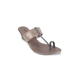 Mochi Ethnic Embellished One Toe Wedges-picture-23
