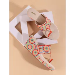 Mochi Ethnic Embellished One Toe Wedges-picture-27