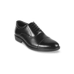 Mochi Men Black Solid Leather Formal Oxfords with Patent Finish-picture-11