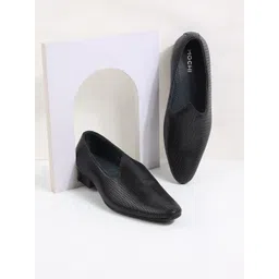 Mochi Men Pointed Toe Textured Leather Mojaris-picture-20