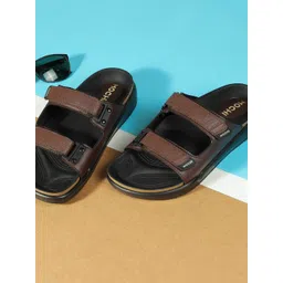 Mochi Men Rubber Sliders image 1