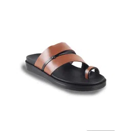 Mochi Men Textured Leather Comfort Sandals-image-20