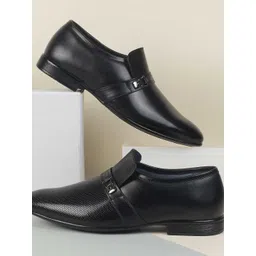 Mochi Men Textured Leather Formal Loafers Shoes-picture-39