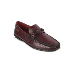 Mochi Men Textured Loafers-picture-37