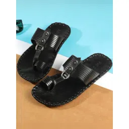 Mochi Men's Black Toe Ring Sandals-picture-43