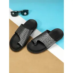 Mochi Men's Black Toe Ring Sandals-picture-13