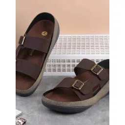 Mochi Men's Brown Casual Sandals-picture-24