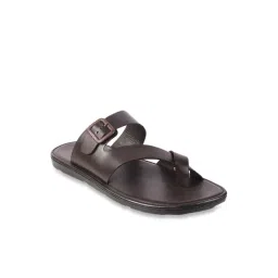 Mochi Men's Brown Cross Strap Sandals image 2