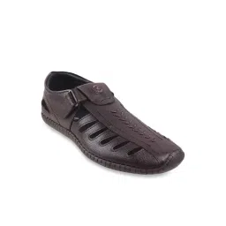 Mochi Men's Brown Fisherman Sandals-picture-44