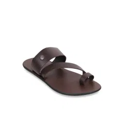 Mochi Men's Brown Toe Ring Sandals-picture-26