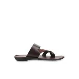 Mochi Men's Brown Toe Ring Sandals-picture-41