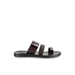 Mochi Men's Brown Toe Ring Sandals-picture-26