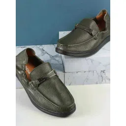 Mochi Men's Green Casual Loafers-picture-27