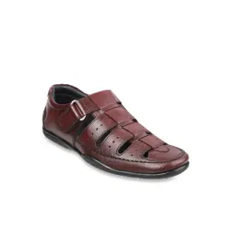 Mochi Men's Maroon Fisherman Sandals-picture-24