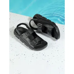 Mochi Men's Solid Buckle Design Leather Comfort Sandals-picture-12