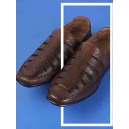 Mochi Men's Tan Fisherman Sandals-picture-35