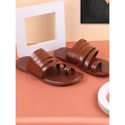 Mochi Men's Tan Toe Ring Sandals image 1