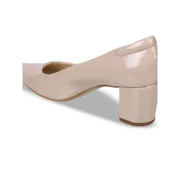Mochi Women Block Heel Pumps image 2