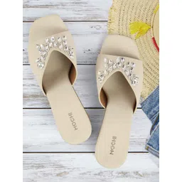 Mochi Women Embellished Block Heels Sandal Heels-image-21