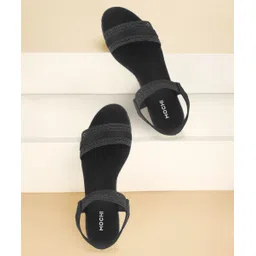 mochi Women Flats Sandal-picture-27