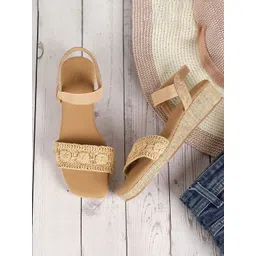 Mochi Women Open Toe Flats-picture-36