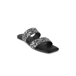 Mochi Women Printed Open Toe Flats image 2