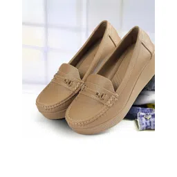Mochi Women Round Toe Loafers-picture-21