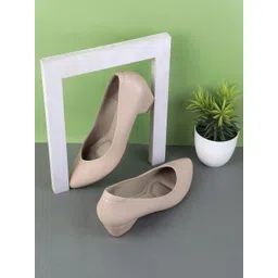 Mochi Women Slip On Block Heel Pumps-picture-21