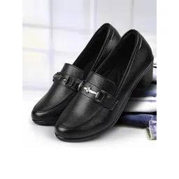 Mochi Women Textured Block Heel Pumps With Western Embellished-picture-44