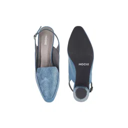 Mochi Women Textured Block Pumps image 2