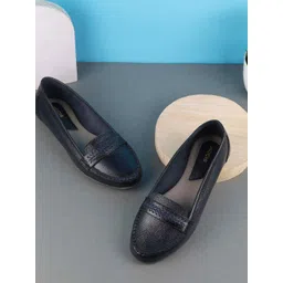 Mochi Women Textured Leather Slip-On Sneakers-picture-43