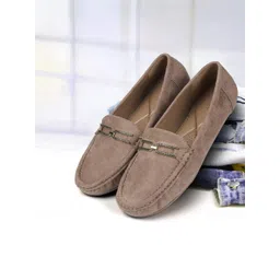 Mochi Women Textured Loafers-image-13