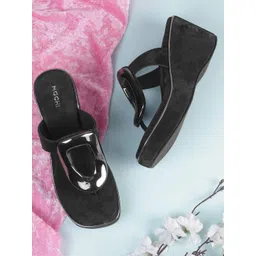 Mochi Women Wedge Sandals-picture-35
