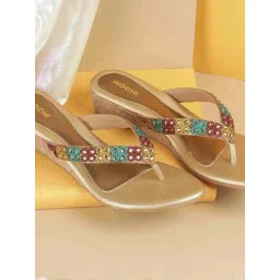 Mochi Women's Antique Gold Thong Wedges-picture-30