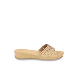 Mochi Women's Beige Casual Wedges-picture-36